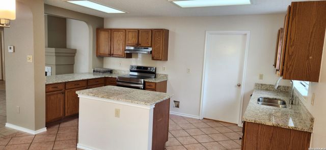 15902 Walnut Creek, San Antonio, TX 78247