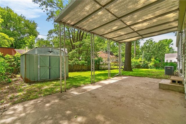 1407 W 27TH Terrace S, Independence, MO 64052