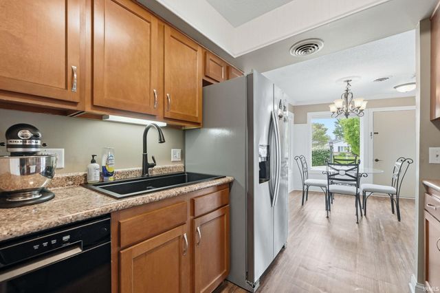17321 Lee Lane, Harlan, IN 46743