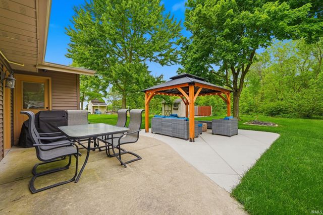 17321 Lee Lane, Harlan, IN 46743