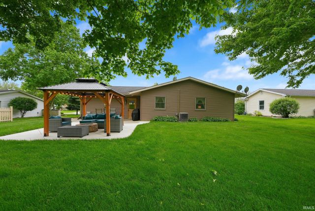17321 Lee Lane, Harlan, IN 46743
