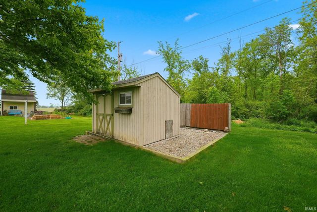 17321 Lee Lane, Harlan, IN 46743