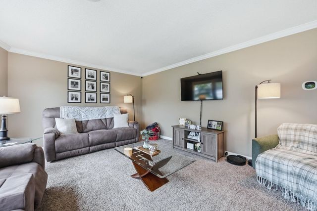17321 Lee Lane, Harlan, IN 46743