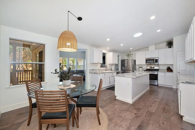 1715 Auburn Folsom Rd, Auburn, CA 95603