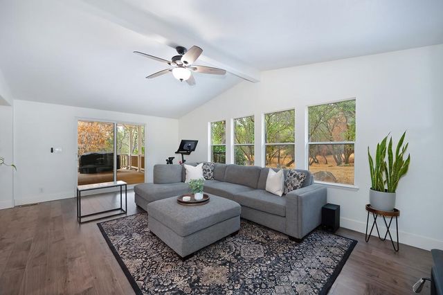 1715 Auburn Folsom Rd, Auburn, CA 95603