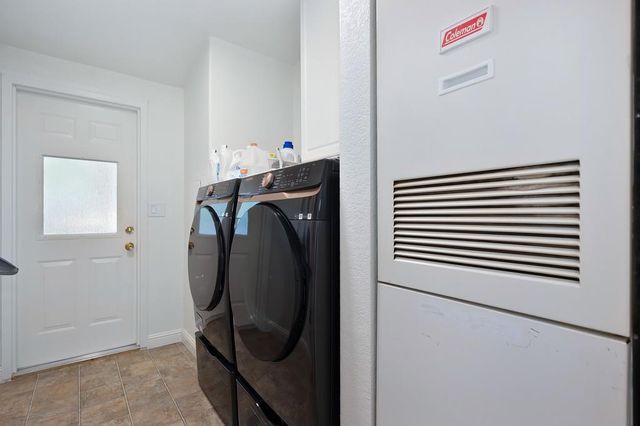 1715 Auburn Folsom Rd, Auburn, CA 95603