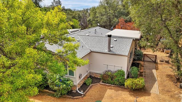 1715 Auburn Folsom Rd, Auburn, CA 95603