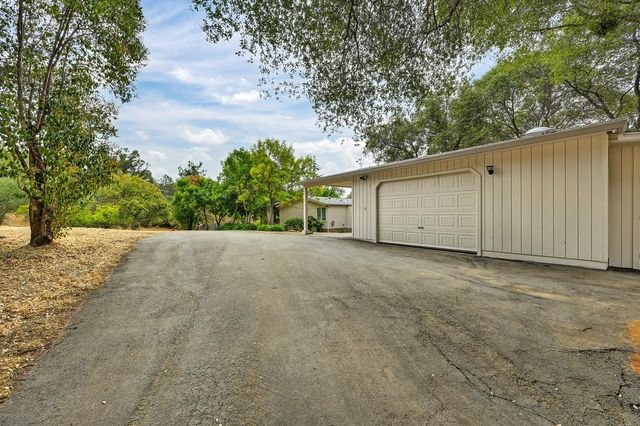 1715 Auburn Folsom Rd, Auburn, CA 95603