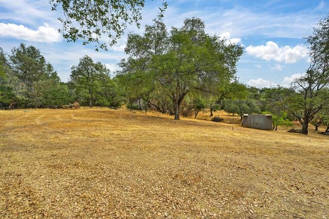 1715 Auburn Folsom Rd, Auburn, CA 95603
