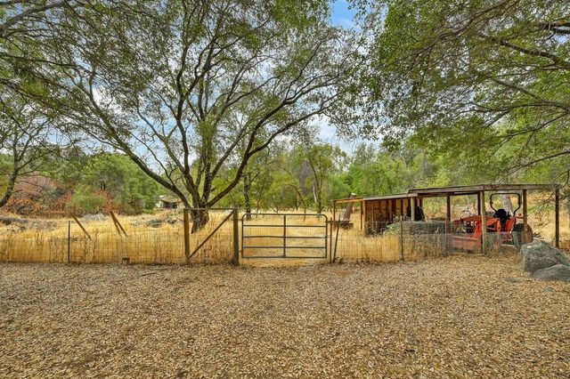 1715 Auburn Folsom Rd, Auburn, CA 95603