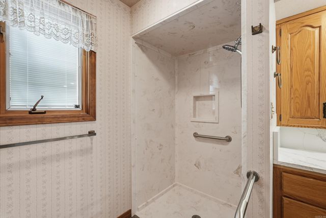 133 Chelsea Court, Fairfield Bay, AR 72088