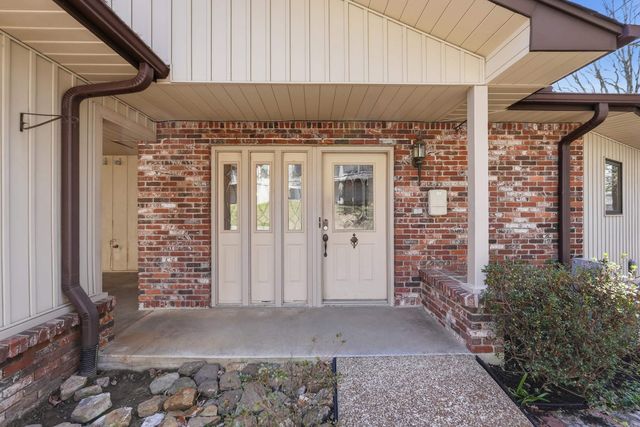 133 Chelsea Court, Fairfield Bay, AR 72088