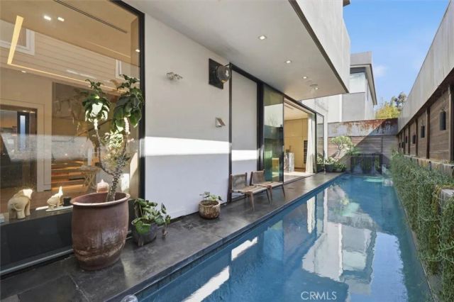 750 California Avenue, Venice, CA 90291