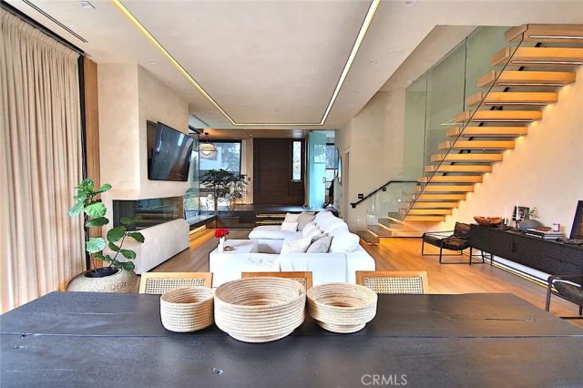 750 California Avenue, Venice, CA 90291