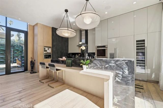 750 California Avenue, Venice, CA 90291