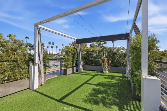 750 California Avenue, Venice, CA 90291