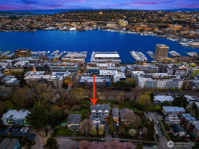 1416 6th Avenue N, Seattle, WA 98109