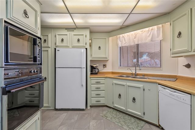 1715 Yale Drive, Bullhead City, AZ 86442