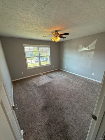 9856 Arbor Lake Drive, Newburgh, IN 47630