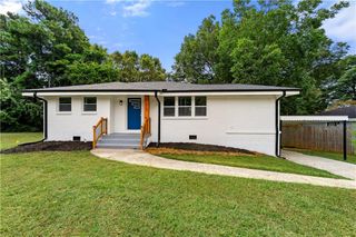 1024 Magnolia SE Drive, Smyrna, GA 30082