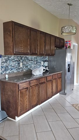 1011 Liberty Cir, White Bluff, TN 37187