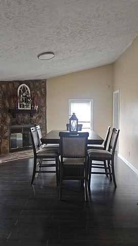 1011 Liberty Cir, White Bluff, TN 37187