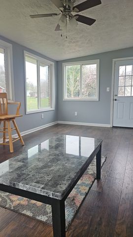 1011 Liberty Cir, White Bluff, TN 37187