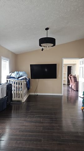 1011 Liberty Cir, White Bluff, TN 37187