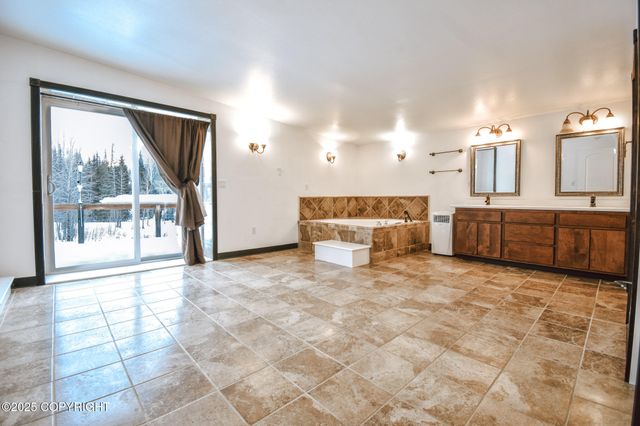 36142 Pine Street, Soldotna, AK 99669