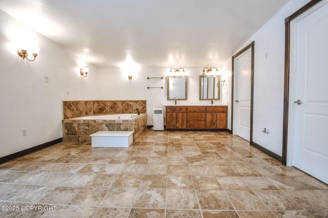 36142 Pine Street, Soldotna, AK 99669