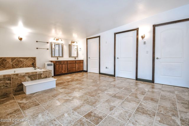 36142 Pine Street, Soldotna, AK 99669