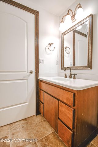 36142 Pine Street, Soldotna, AK 99669