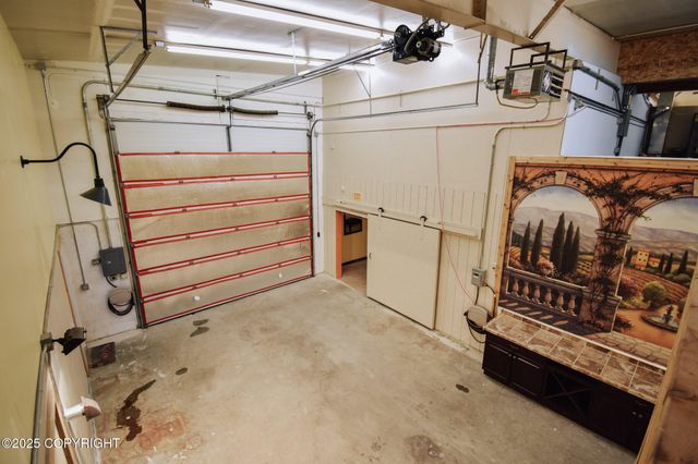 36142 Pine Street, Soldotna, AK 99669