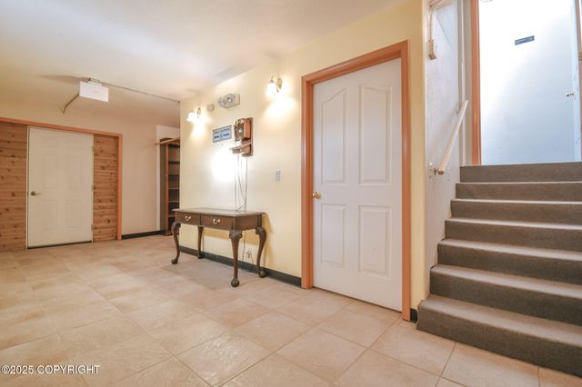 36142 Pine Street, Soldotna, AK 99669