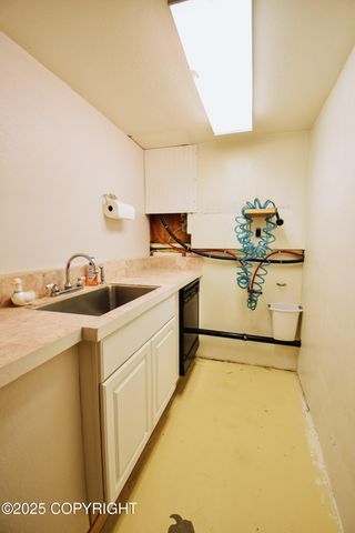 36142 Pine Street, Soldotna, AK 99669