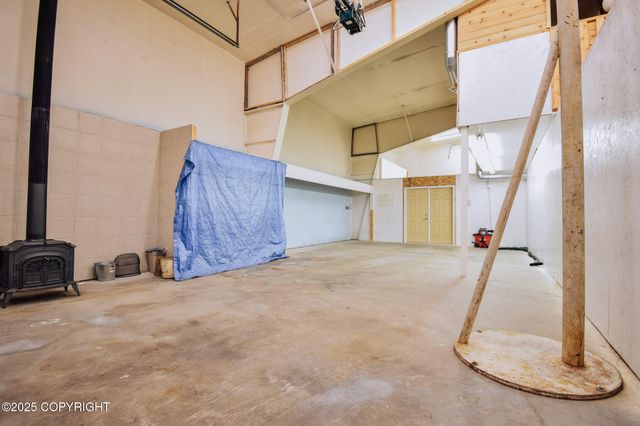 36142 Pine Street, Soldotna, AK 99669