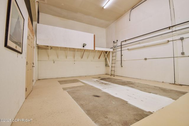 36142 Pine Street, Soldotna, AK 99669