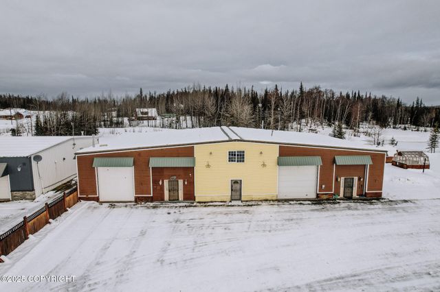 36142 Pine Street, Soldotna, AK 99669