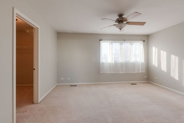 2281 Club House Avenue, Naperville, IL 60563