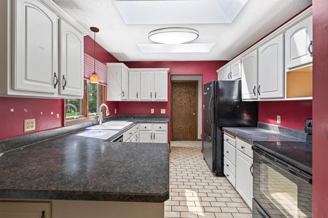 12920 Biscayne Avenue W, Rosemount, MN 55068