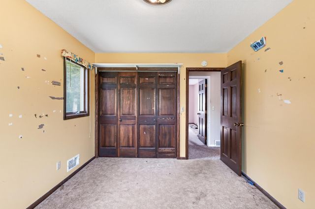 12920 Biscayne Avenue W, Rosemount, MN 55068