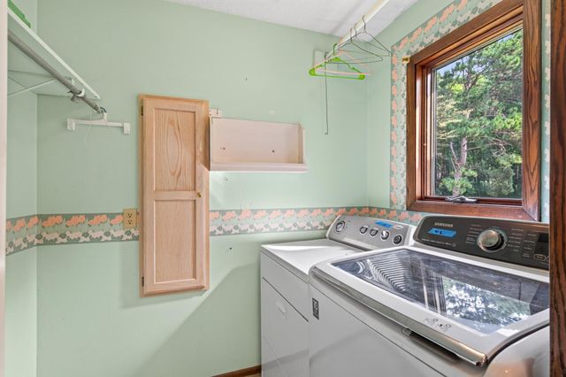 12920 Biscayne Avenue W, Rosemount, MN 55068