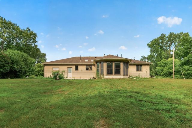 12920 Biscayne Avenue W, Rosemount, MN 55068