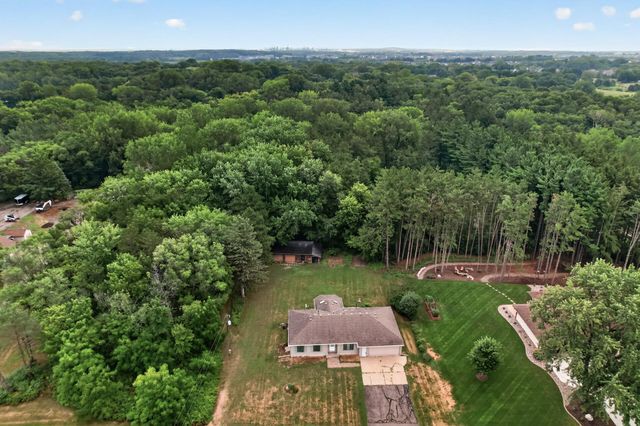 12920 Biscayne Avenue W, Rosemount, MN 55068