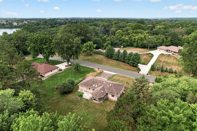 12920 Biscayne Avenue W, Rosemount, MN 55068