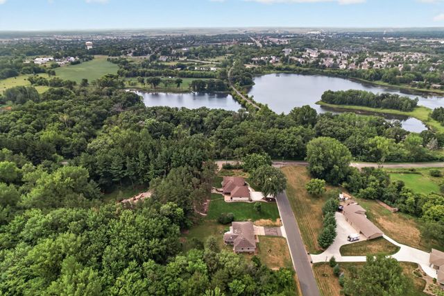 12920 Biscayne Avenue W, Rosemount, MN 55068