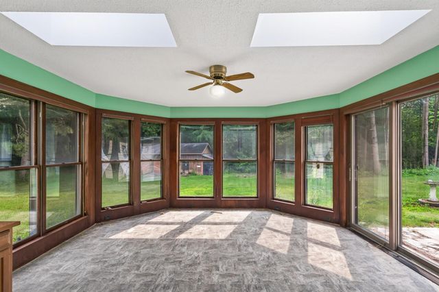 12920 Biscayne Avenue W, Rosemount, MN 55068