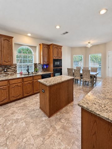 1805 Wylie Creek Drive, Desoto, TX 75115