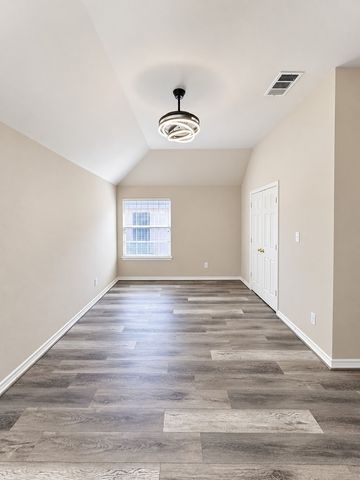 1805 Wylie Creek Drive, Desoto, TX 75115