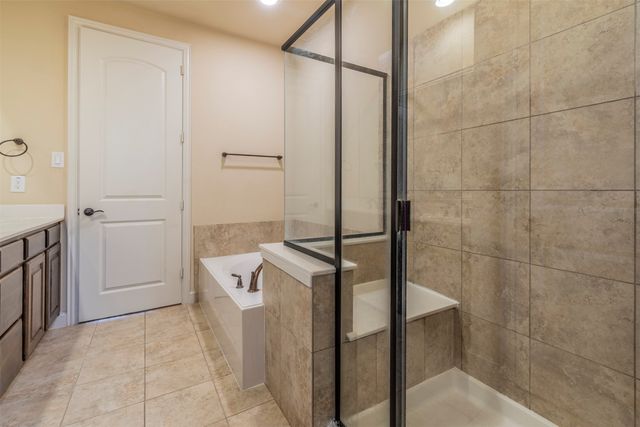 672 Arbol 21, Irving, TX 75039
